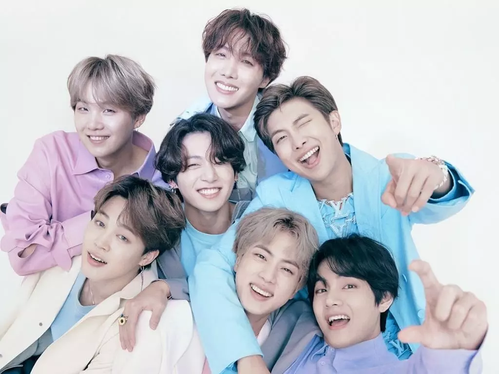 BTS 防彈少年團即將退伍：回歸時間、V 承諾：「會帥氣的演出！」