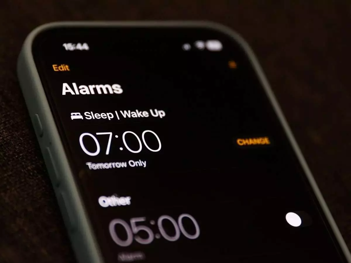 Apple 蘋果 iOS 26 開放自訂「貪睡時間」！賴床族福音想睡多久自己選！