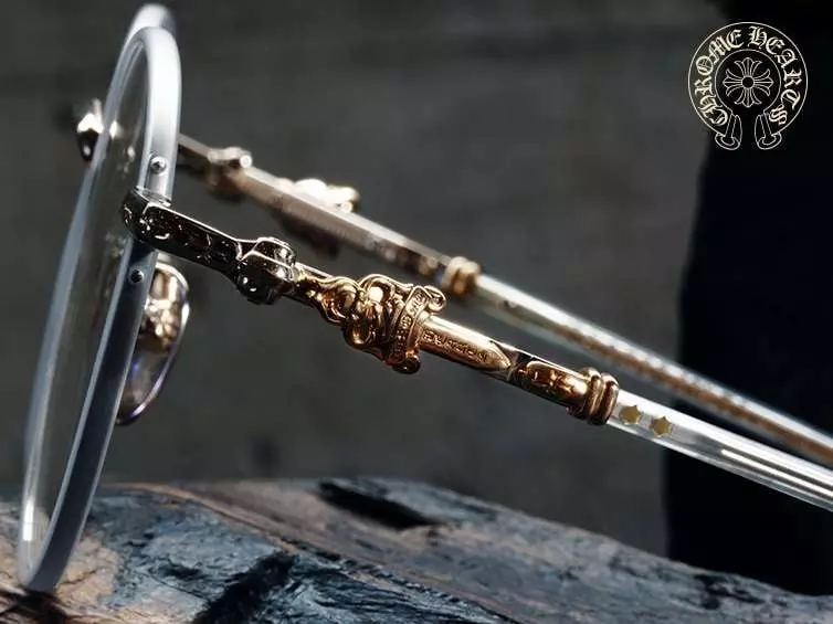 Chrome Hearts 克羅心攜手「溥儀眼鏡」推出 22K 金限量款式！完整細節＆發售詳情一次看！