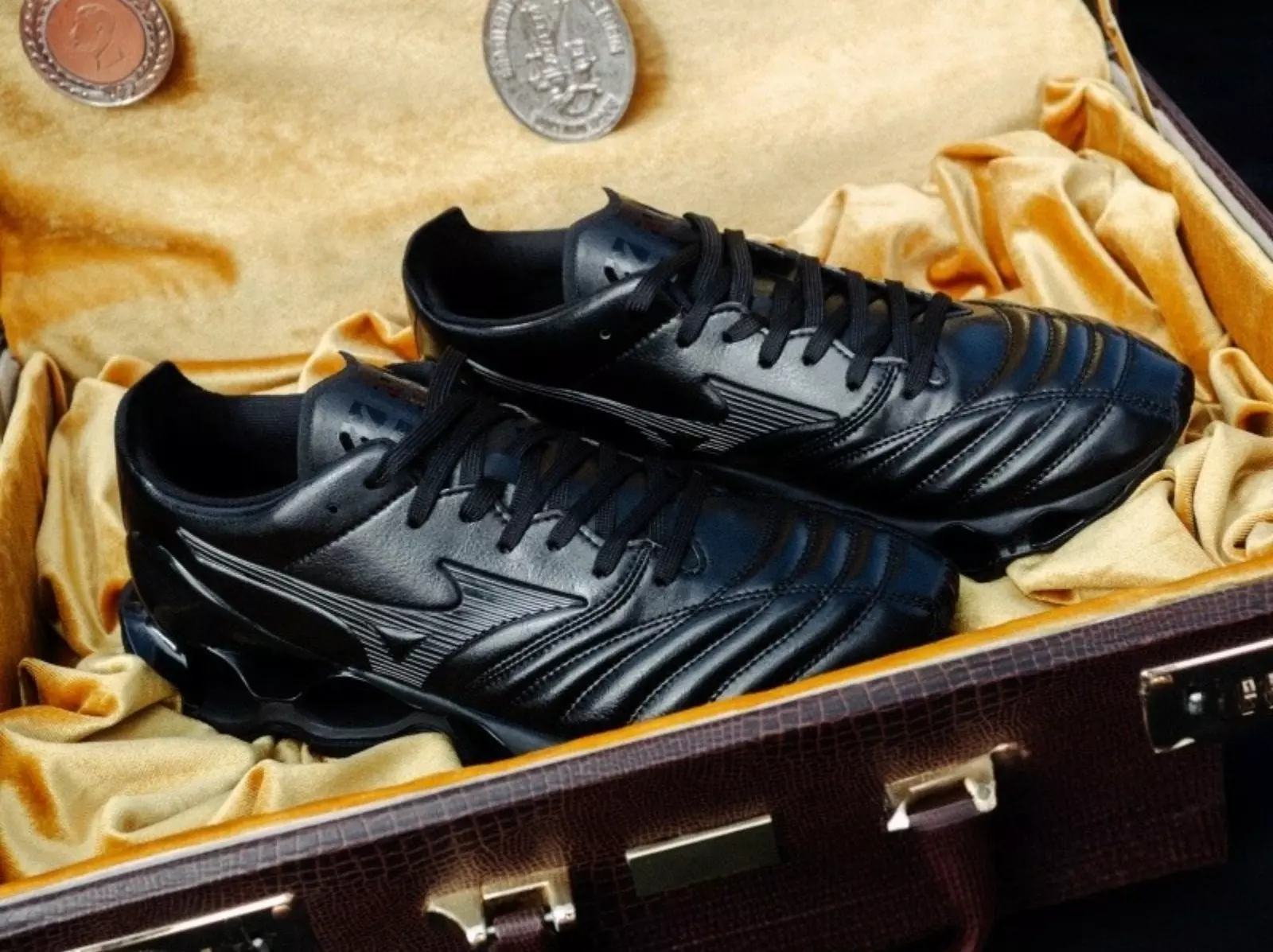Mizuno Wave Prophecy Morelia Neo 台灣發售情報公開！足球鞋型＋空氣感大底燒到不行！