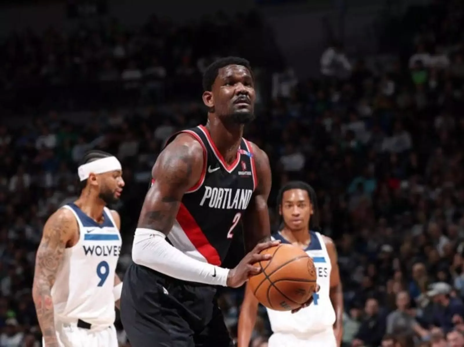 NBA／湖人簽下 Deandre Ayton 成功補強禁區！合約價碼曝光！