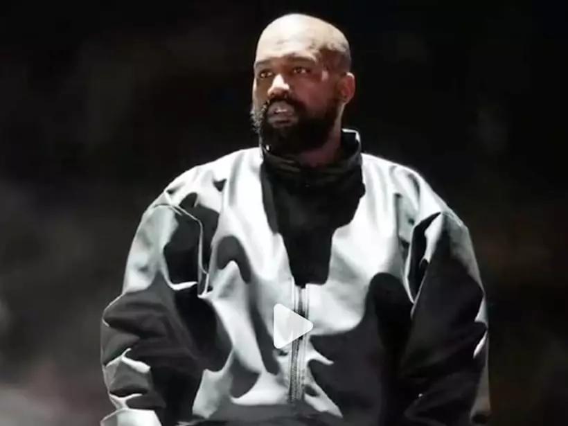 肯爺 Kanye West 上海演唱會爭議不斷！遲到又早退，遭歌迷怒批：「退票！」