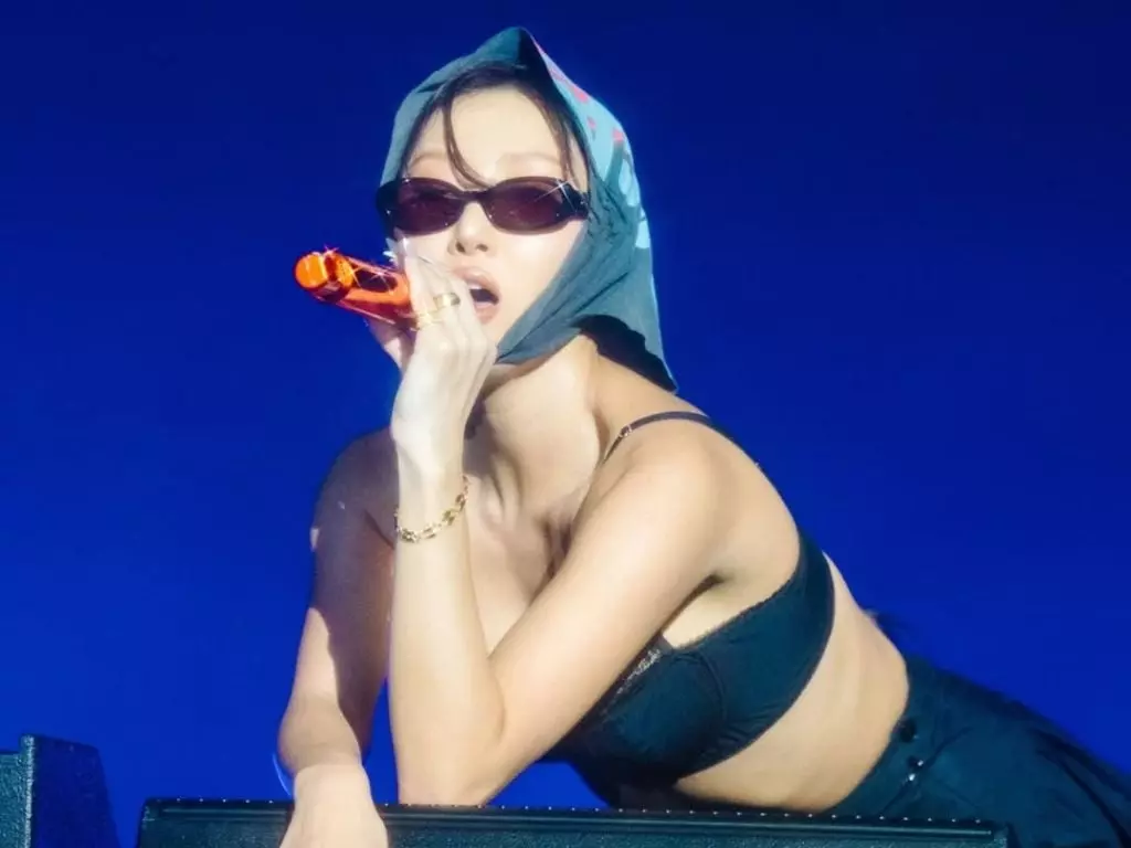 MAMAMOO 華莎演唱會耳機爆炸！親曝：「左耳現在聽不太到！」