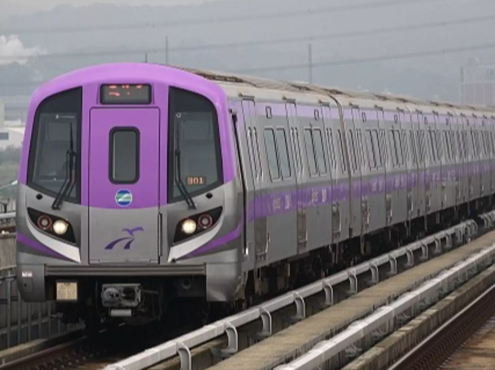 桃園機場捷運宣布新增早班、夜間車次！免花計程車費也能搭紅眼班機妙招曝光！