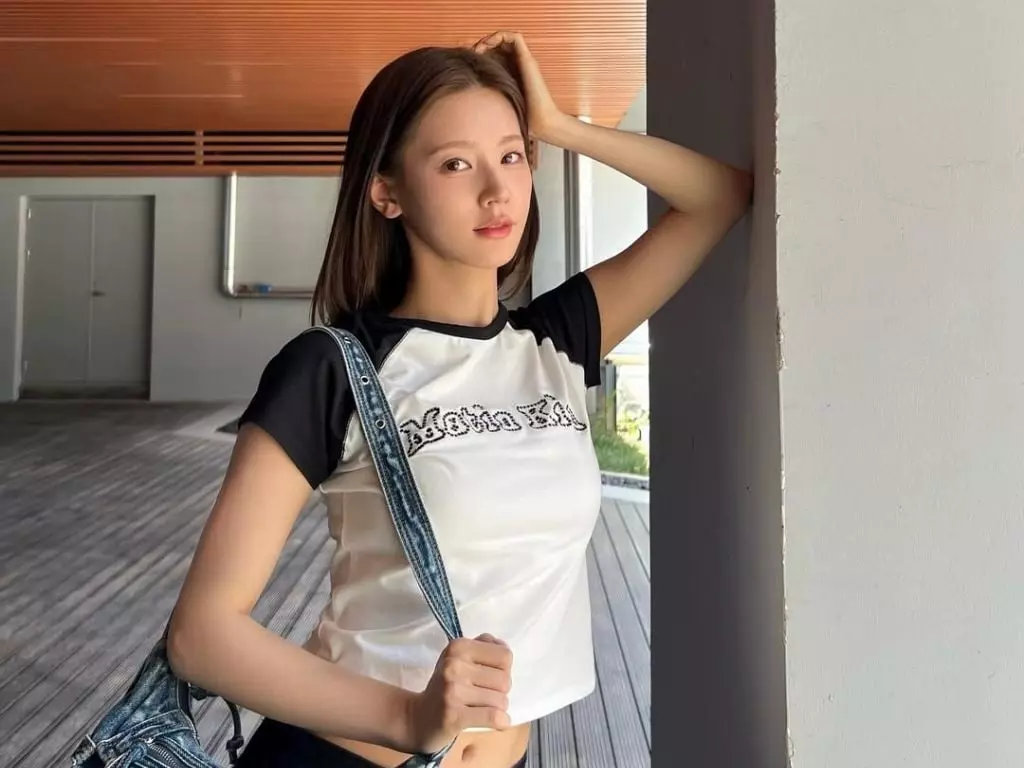 i-dle／(G)I-DLE 薇娟自曝凌晨三點就去美容院！池睿恩素顏上鏡被虧：「剛去 Waterbomb！」