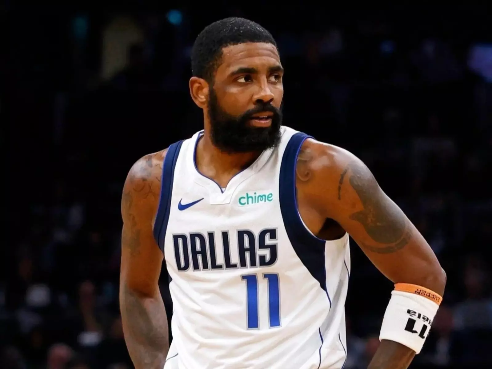 NBA／Kyrie Irving 評論薪資透明化：「合約細節公開資訊是不是太多了？」