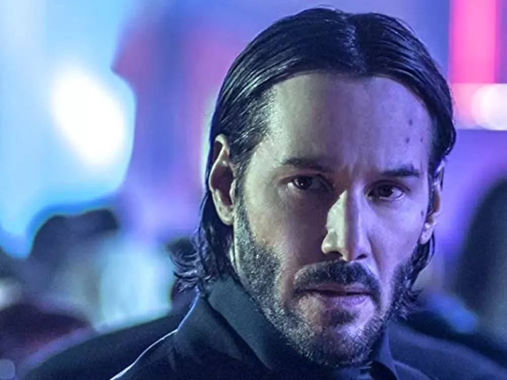 基努李維 Keanu Reeves 失竊勞力士在智利尋回！FBI 協助歸還，影迷驚：「現實版殺神上演？」
