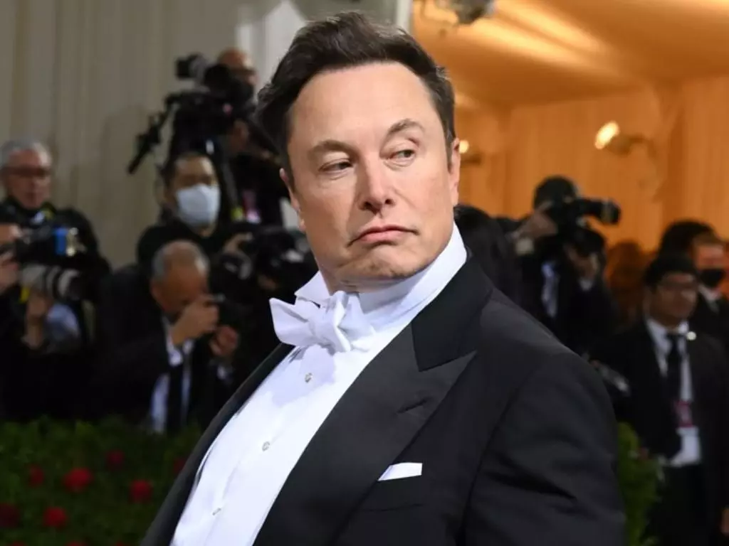 馬斯克 Elon Musk 註冊「巨硬」商標！公開針對科技巨頭微軟！