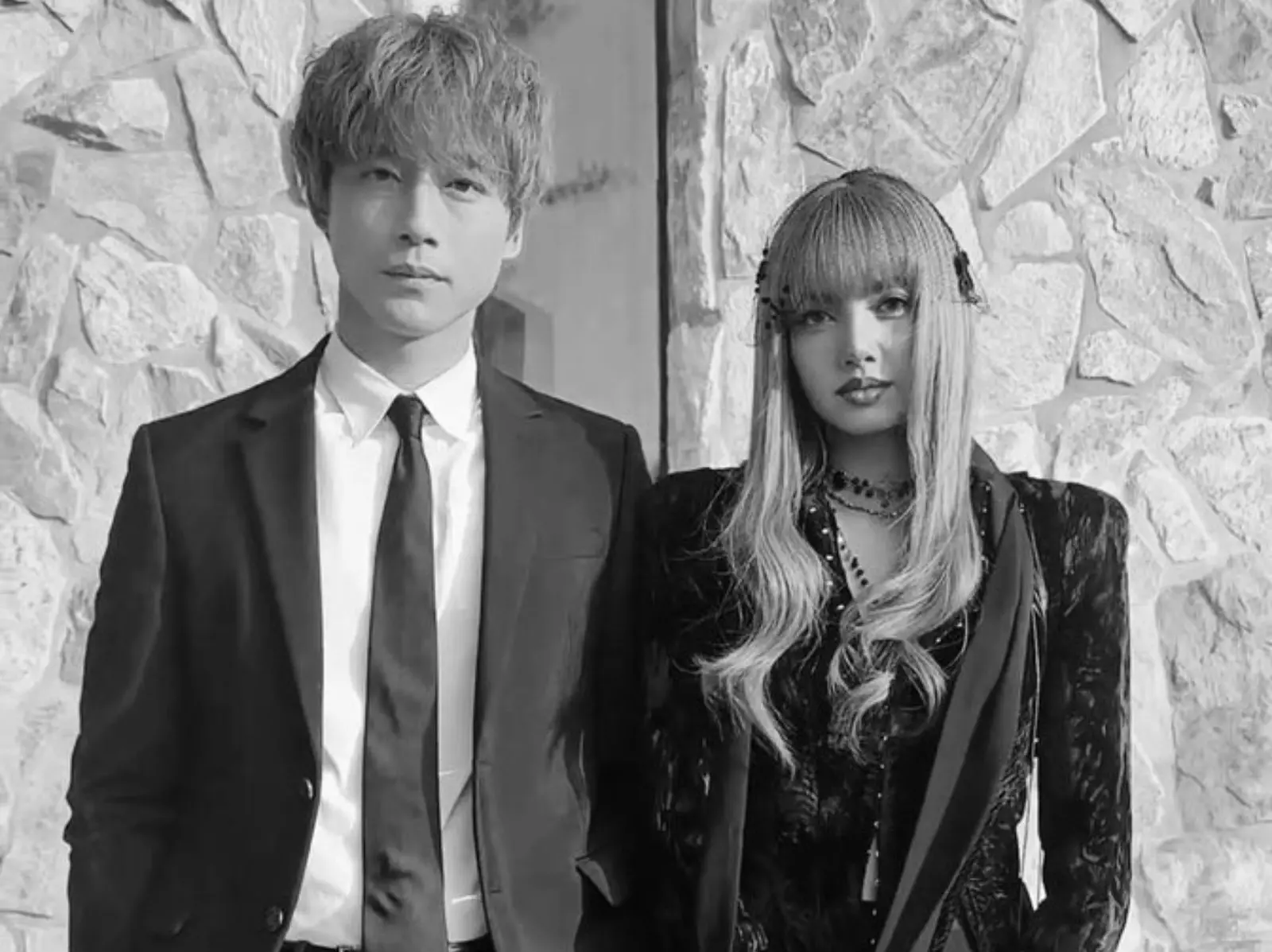 BLACKPINK Lisa、坂口健太郎〈Dream〉微電影 MV 上線！粉絲力讚：「根本是演戲的料！」
