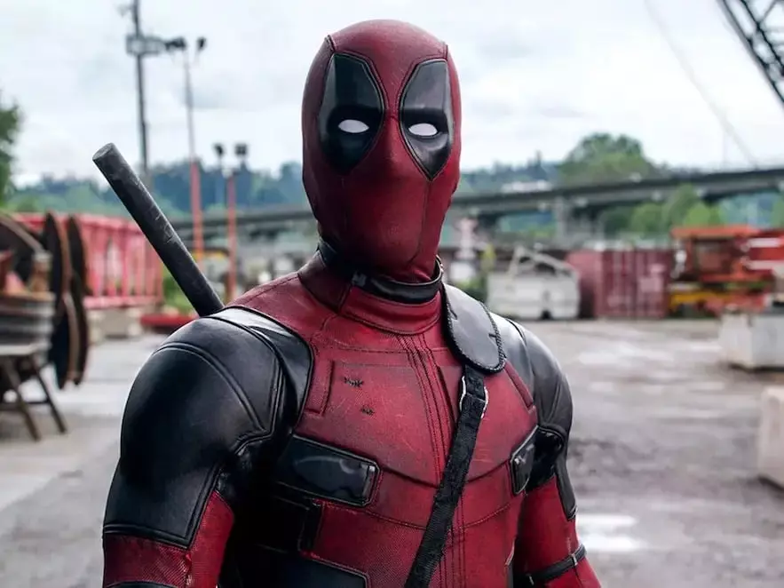 「死侍」萊恩雷諾斯 Ryan Reynolds IG 曬「死侍塗鴉復仇者標誌」！傳回歸《復仇者聯盟：末日之戰》！