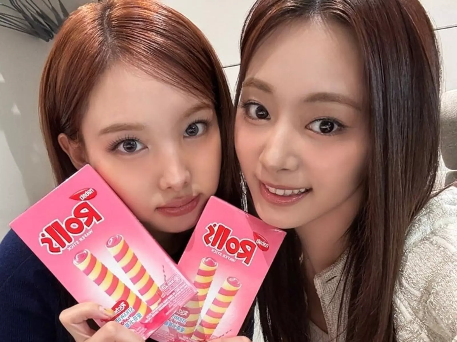 TWICE 周子瑜媽媽寵娜璉三餐投餵台灣美食！感動直呼：「把整個夜市都搬過來了！」