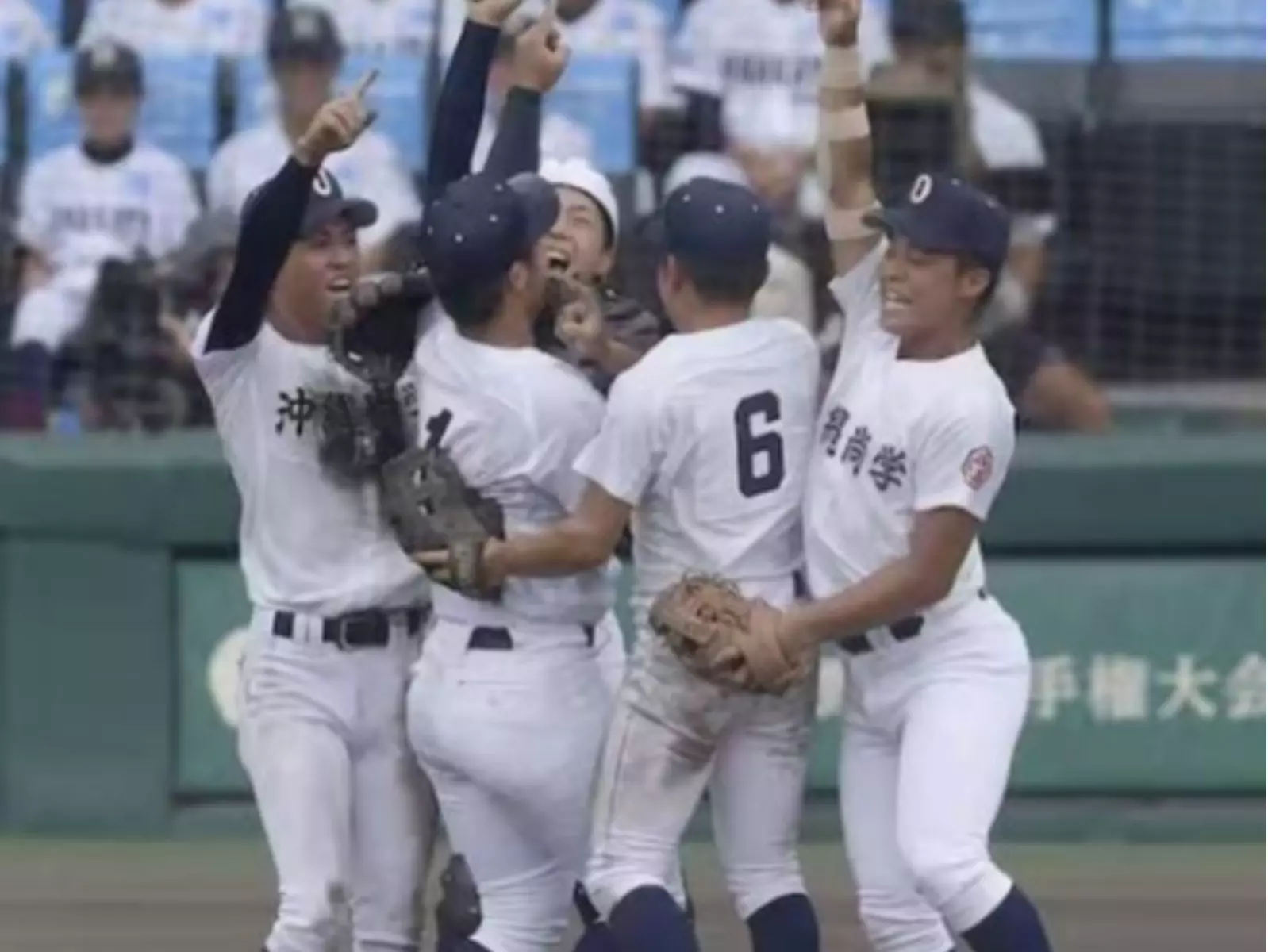 沖繩尚學勇奪隊史首座甲子園冠軍！小球員「挖土對話」曝光引千萬人朝聖！