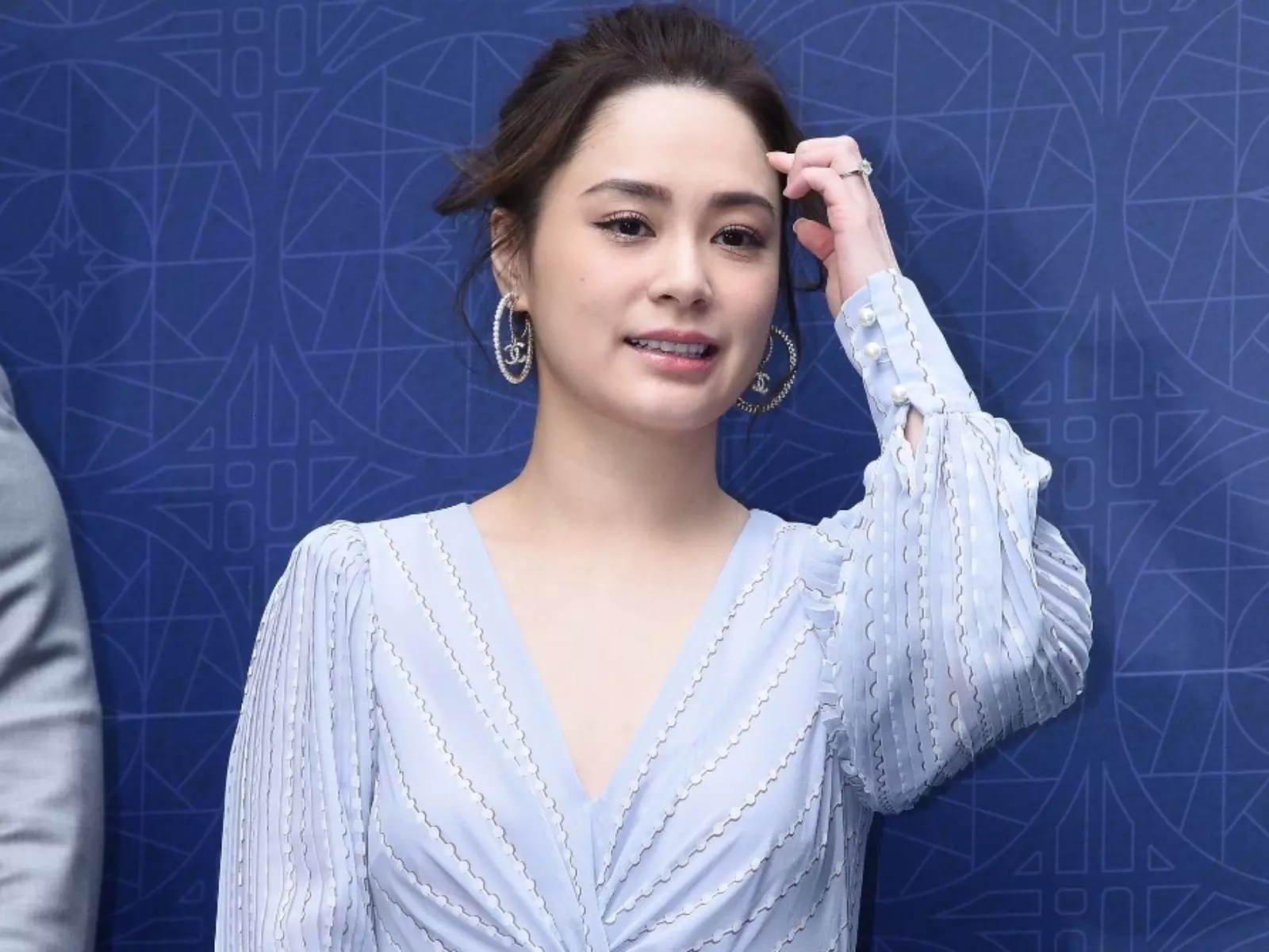 44 歲阿嬌成功瘦身！曬比基尼辣照網狂讚「回春少女風采」