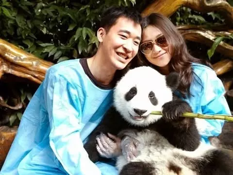 黃立行現況曝光！與徐靜蕾愛情長跑 15 年，被目擊在一起美國超市！