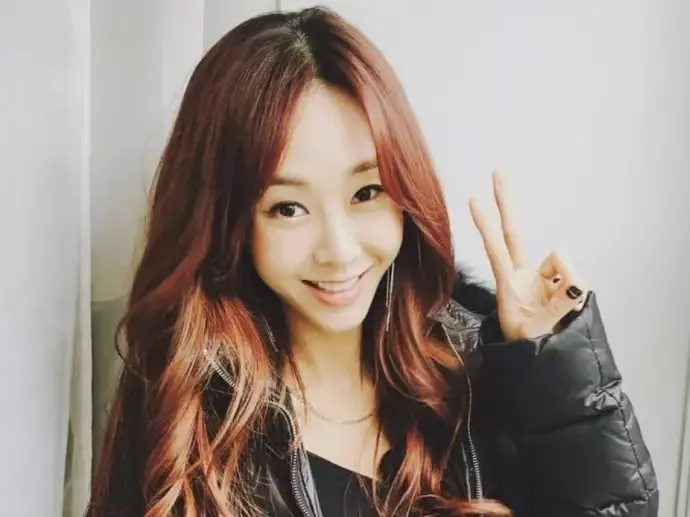 G.NA 近況曝光！性醜聞風波消失 9 年首度發聲：「你的故事還沒結束！」