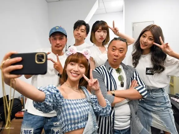 《木曜 4 超玩》爆不合解散！泱泱節目合體坤達、陳百祥親揭內幕！