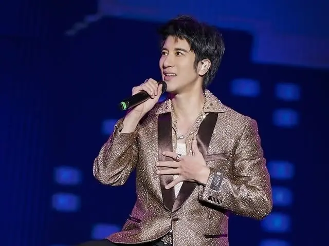 王力宏疑似新歡撞臉前妻李靚蕾！經紀人火速澄清「兩人關係」！