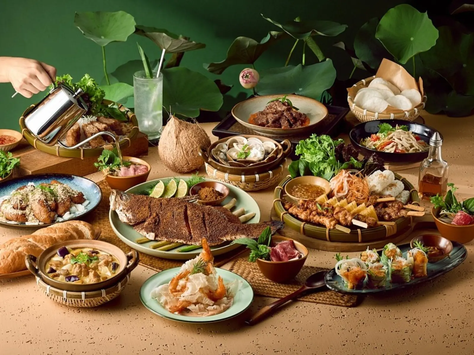 《越越・新越南料理》 經典傳承，創新詮釋 跨越文化邊界 打造越南料理第一品牌