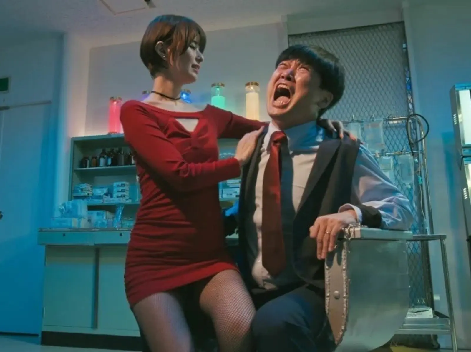 Netflix《接吻生死戰》線上看亮點解析：AV 女優、佐久間宣行演員陣容、爆笑劇情一次看！