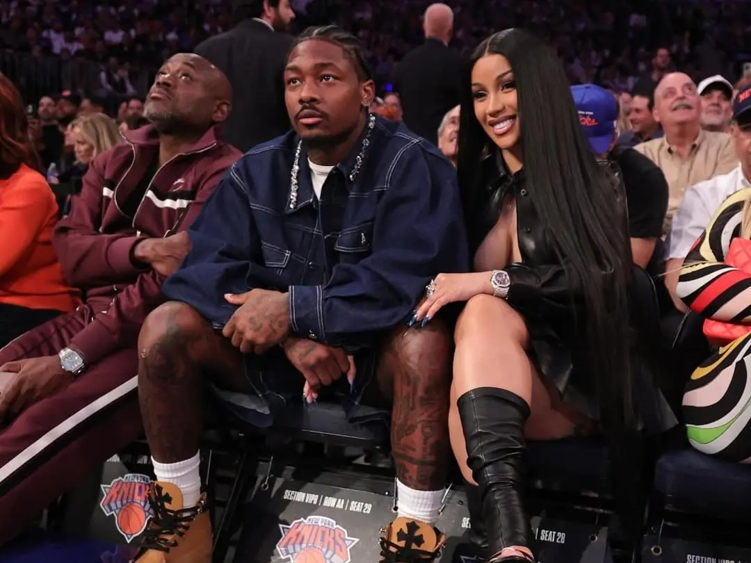 Cardi B 宣布懷孕晉升四寶媽！粉絲極力反對：「Stefon Diggs 花心本性難改！」