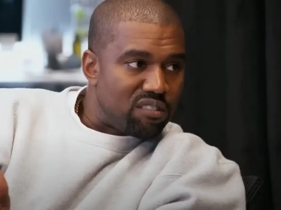 肯爺 Kanye West／Ye 紀錄片《以誰之名？》驚爆內幕！怒吼金卡戴珊、SNL 衝突全曝光！