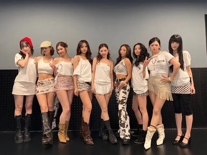 TWICE 高雄演唱會定延宣布缺席！JYP 聲明：「以藝人健康為考量！」