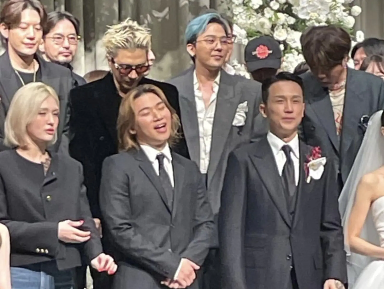 BIGBANG KushＸVVN 婚禮合體！承包司儀、祝詞、祝歌崗位引熱議！