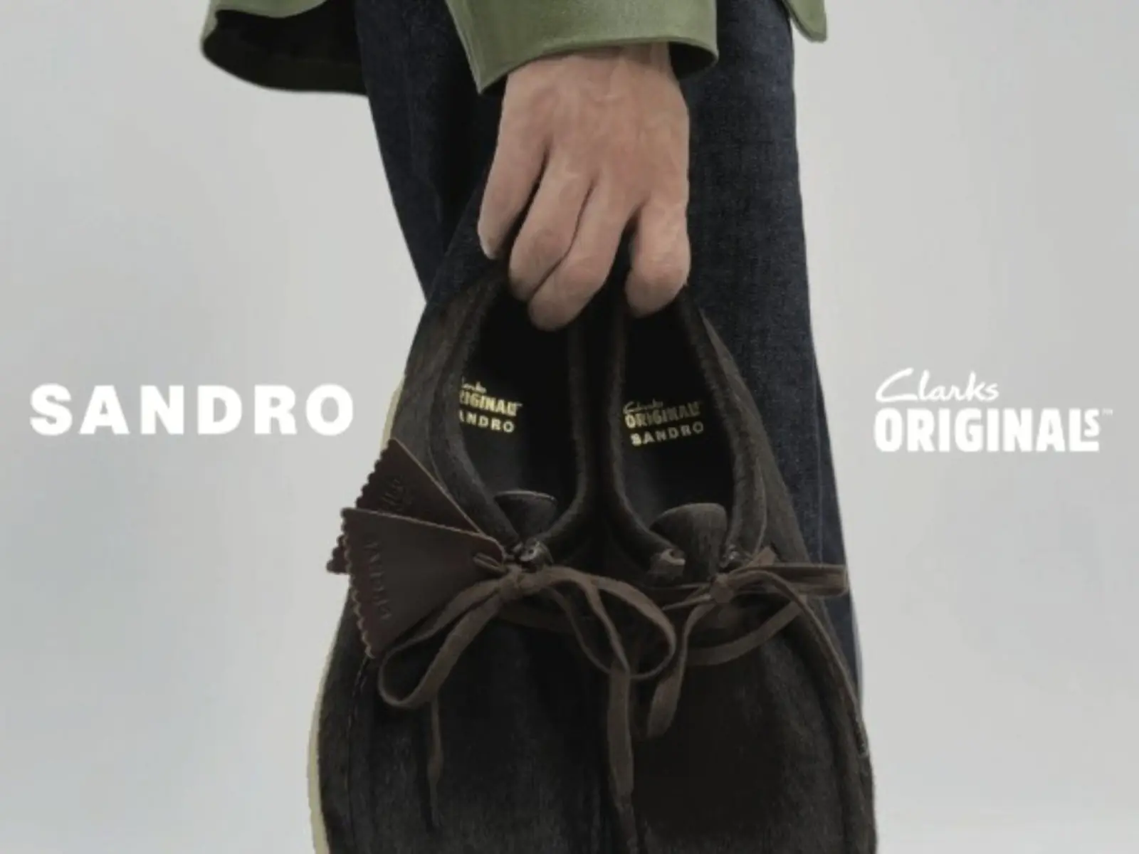 SANDRO x Clarks Originals 2025 秋冬聯名登場！現代巴黎美學與英倫傳統手工技藝完美結合！