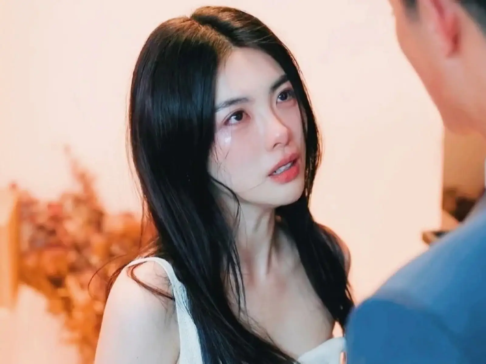 《許我耀眼》「方蕾」鍾雅婷身高 168 公分、模特兒出身、陳偉霆師妹⋯5 件事快認識！
