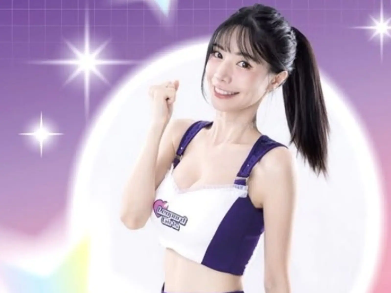 「最美 MC」艾融回歸舊東家電豹女！性感比基尼照曝光網 High 翻！
