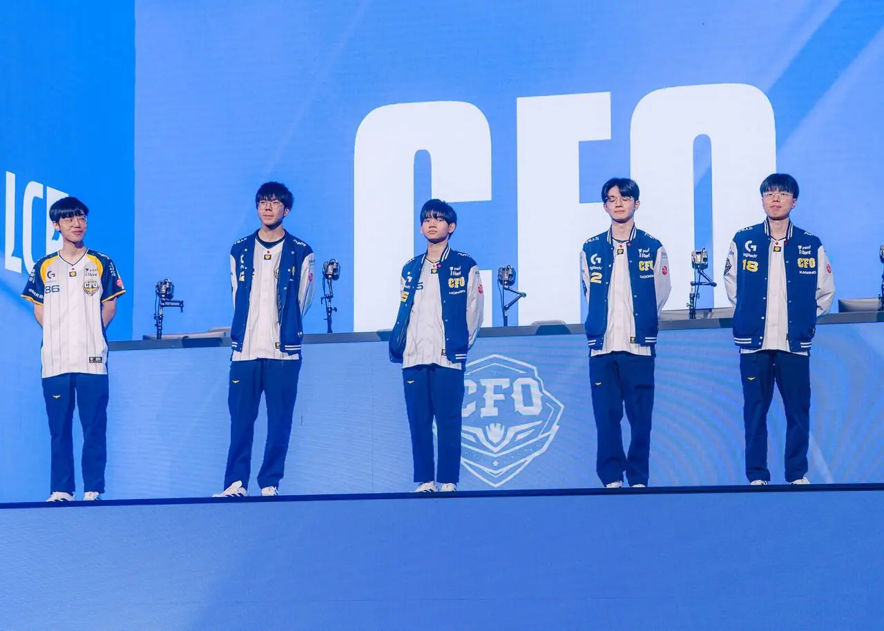 《英雄聯盟》S15 世界大賽台灣 CFO 擊敗 FLY 晉級八強！睽違 10 年再創榮耀！