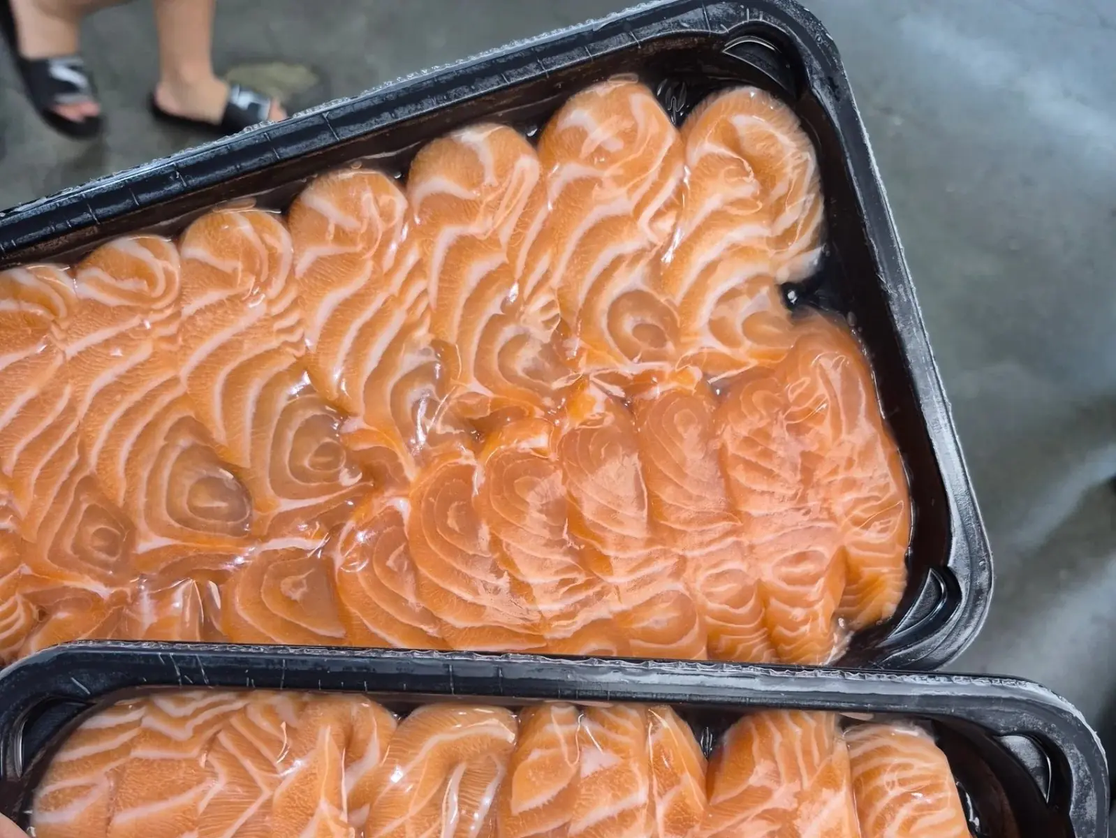 Costco 好市多推出「鮭魚生魚片」！價格、份量一次看！