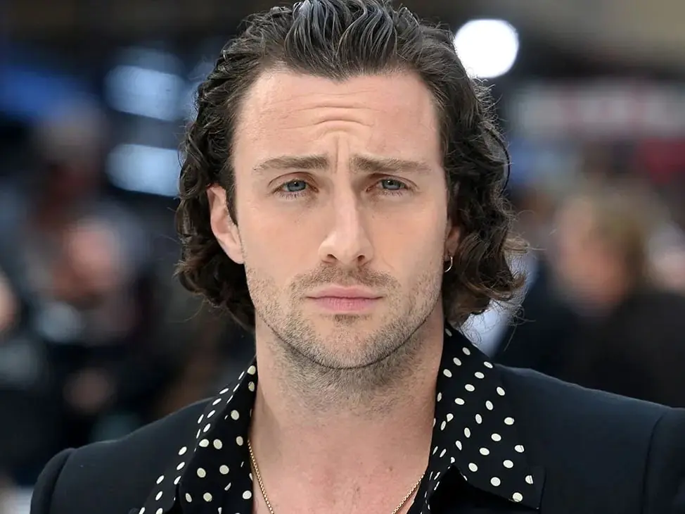 亞倫泰勒強森 Aaron Johnson《007》龐德人選陷危機！疑似霸凌女演員消息曝光引熱議！