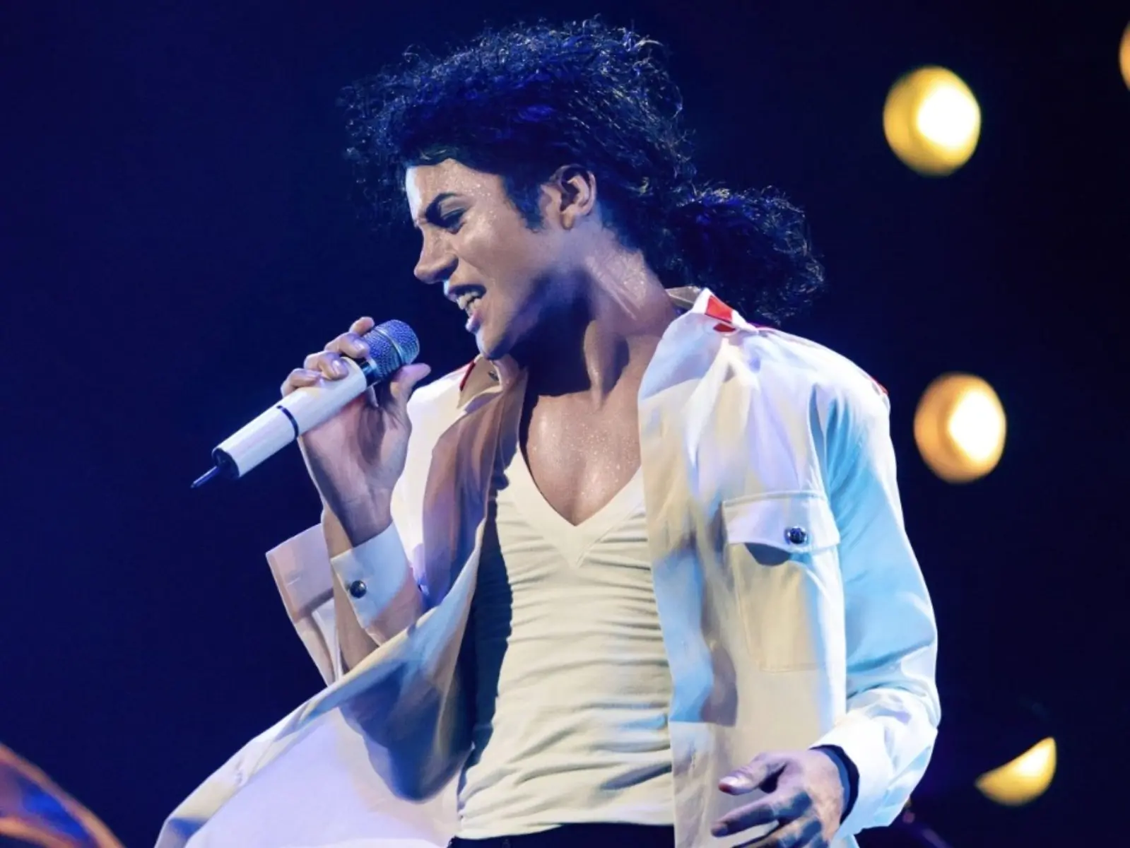 麥可傑克森 Michael Jackson 傳記電影預告曝光！姪子主演完美復刻叔叔經典舞步！