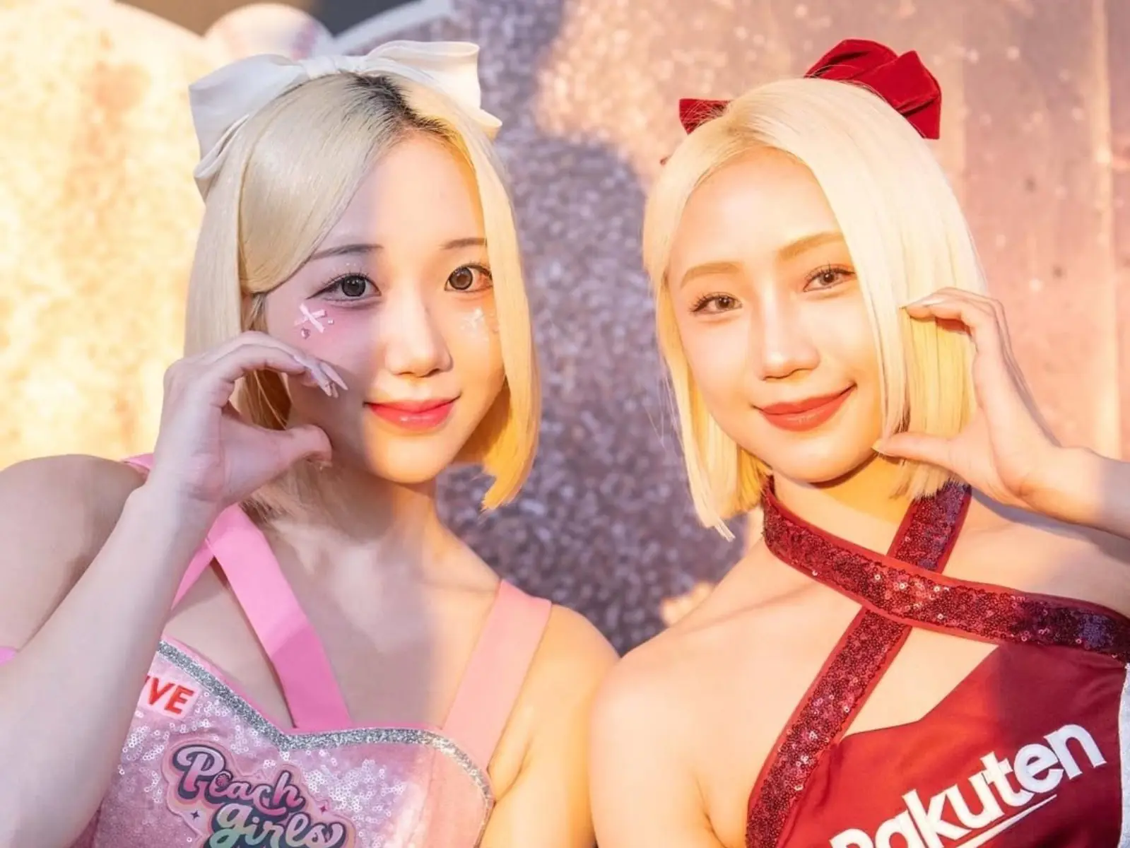 卉妮夢幻連動朴星垠！亞洲職棒交流賽「桃氣 x 樂天」女孩共演話題性十足！【野生抓正妹】