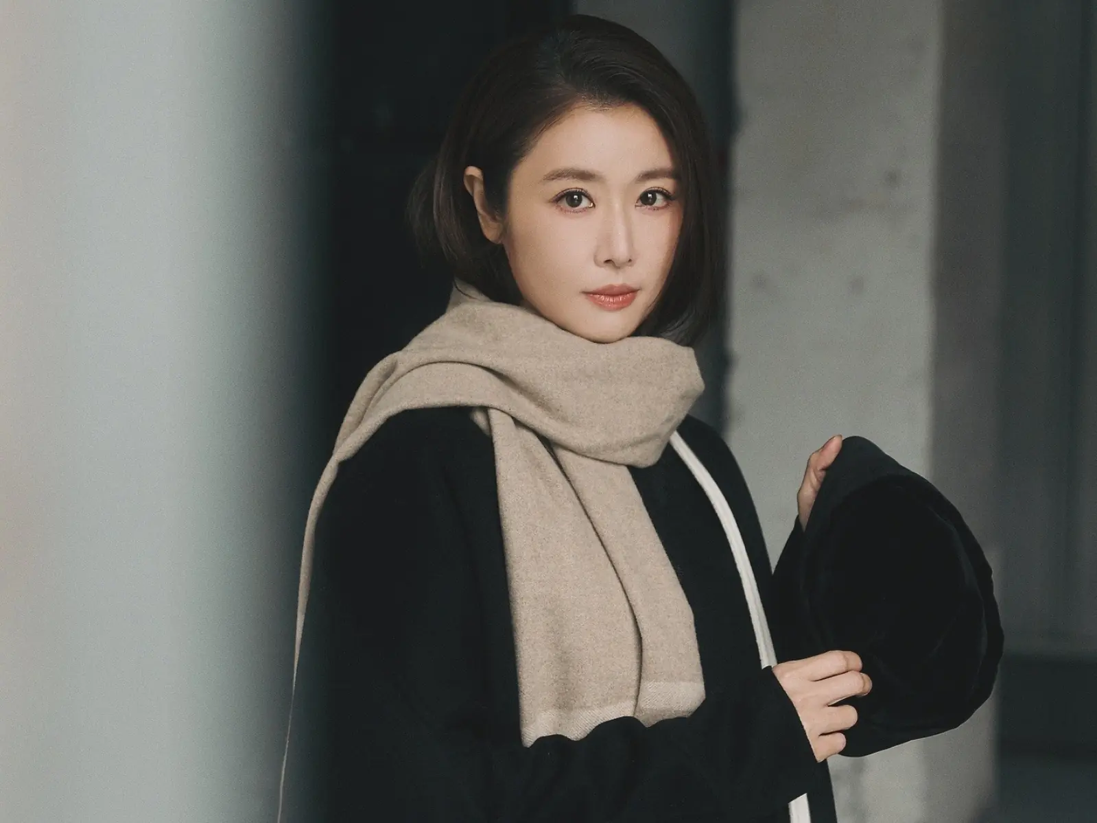 林心如 IG 曬國中時期照！黑制服長直髮粉絲驚呼：「根本沒變！」