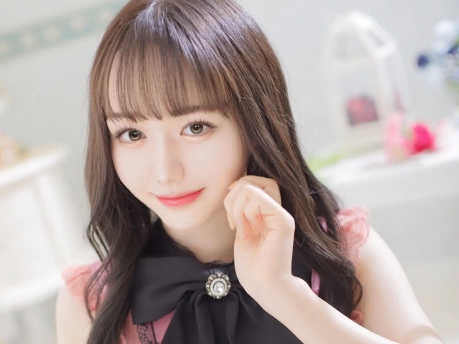 アンナ（Anna）宣布回歸成人影業！「日俄混血天使」金髮新面貌引議論！【老司J開車】