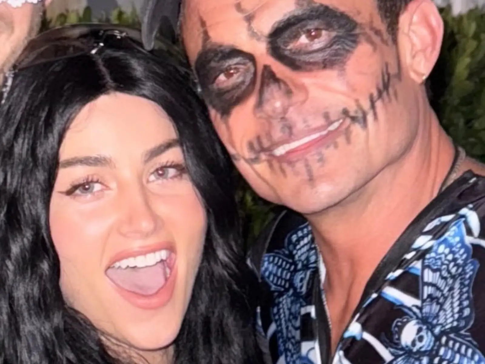 瑞秋麥修斯 Rachel Matthews 扮凱蒂佩芮！和奧蘭多布魯合照引熱議！