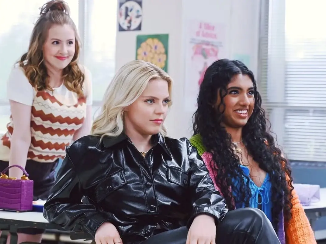 琳賽蘿涵 Lindsay Lohan 經典喜劇《辣妹過招》重啟版將上架 Netflix！卡司陣容、上架時間曝光！