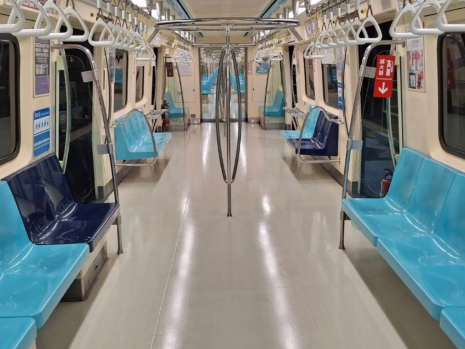 台北捷運板南線車廂優化！移除 54 個座位、每次運量增 3000人！