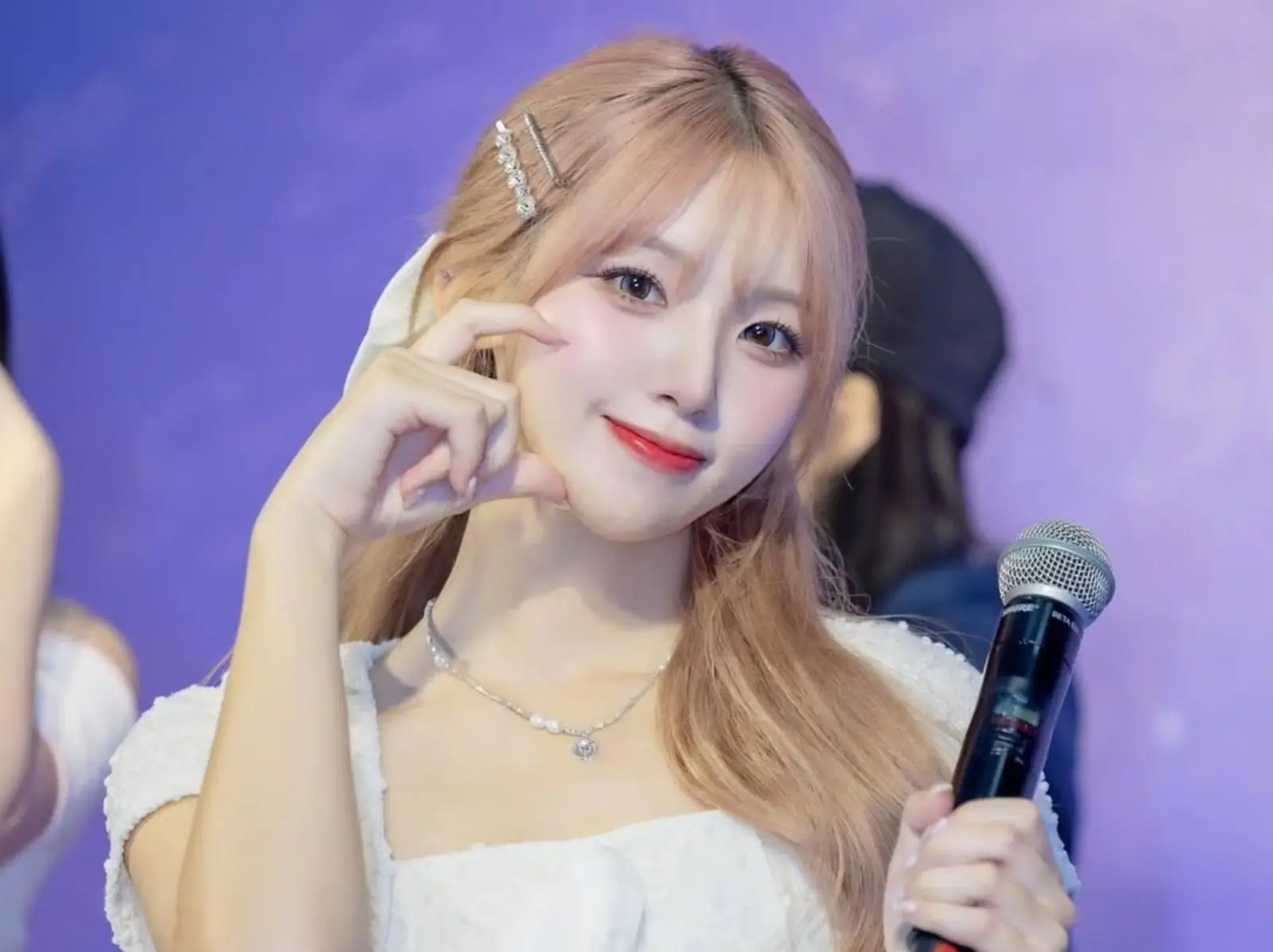 樂天女神廉世彬爆遭經紀人長期性騷擾！診斷罹患 PTSD 及恐慌症！