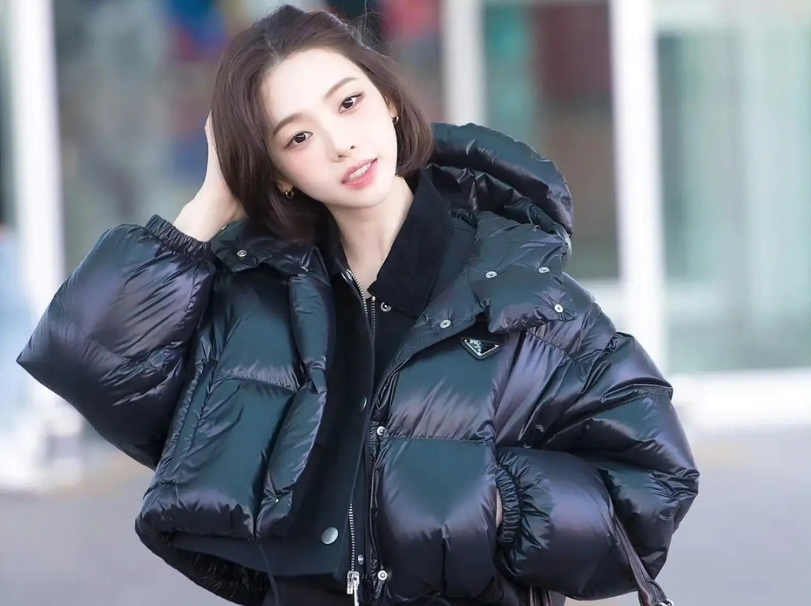 2025 羽絨外套品牌推薦、穿搭指南、清洗方式、挑選要點⋯一次看！