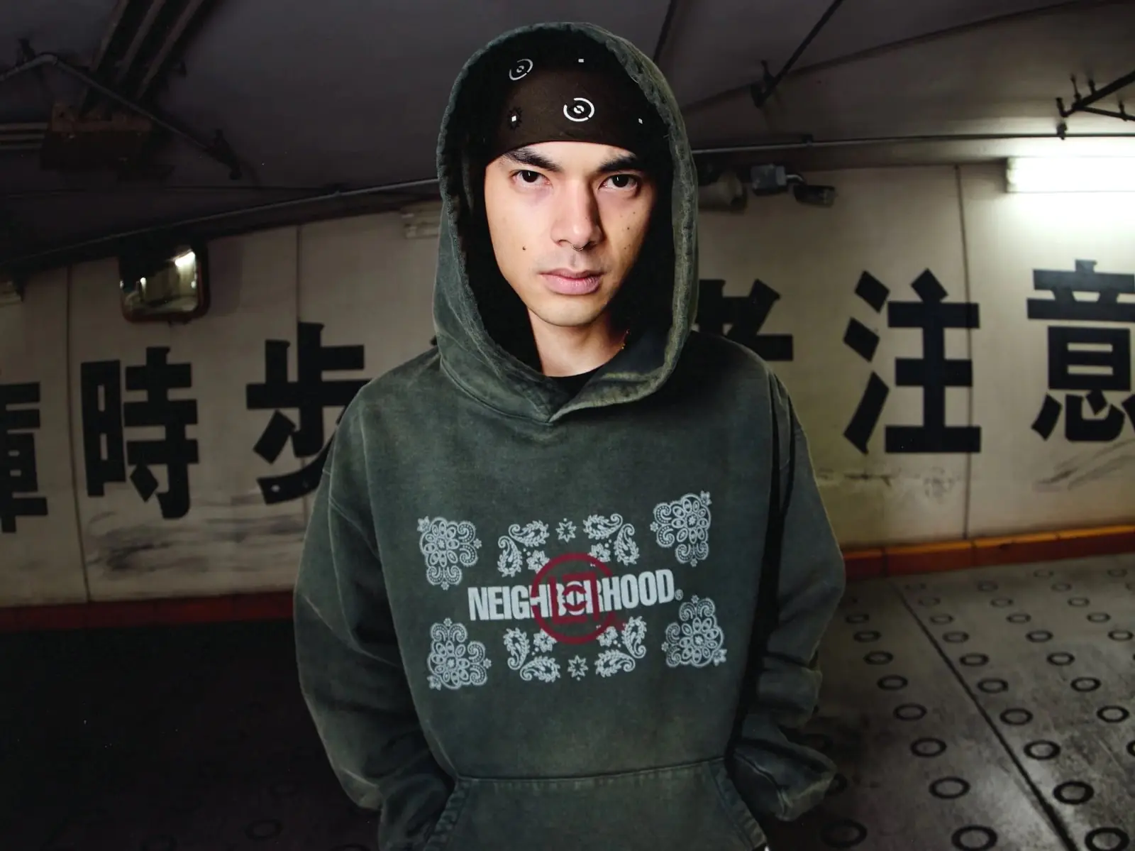 CLOT x NEIGHBORHOOD 全新聯名系列登場！陳冠希最愛 2004 牛王經典回歸