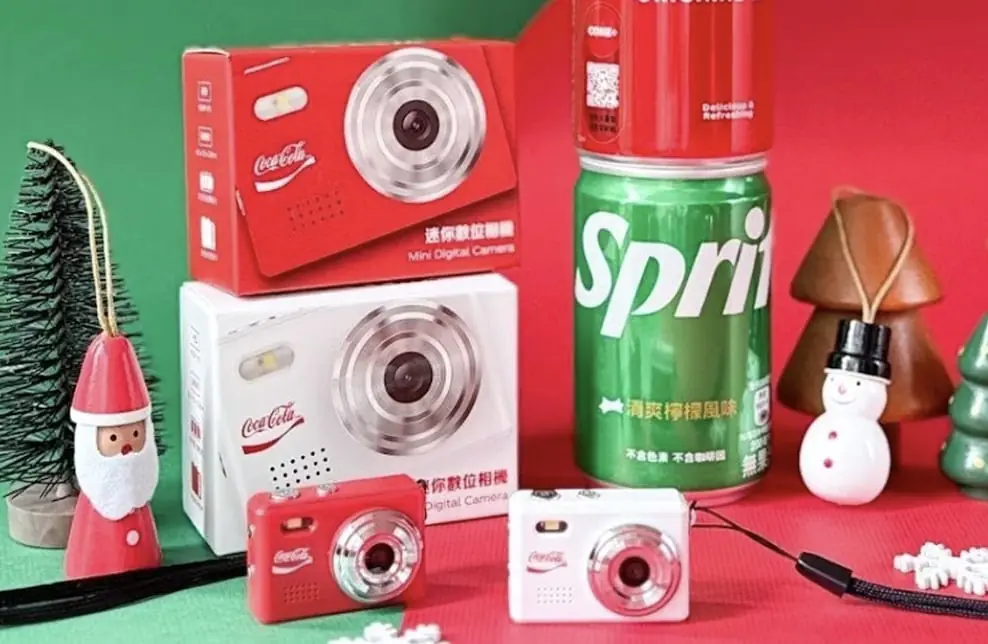 7-11 可口可樂迷你相機 439 元加價購瘋搶！蝦皮轉賣價竟飆破 1500 元！