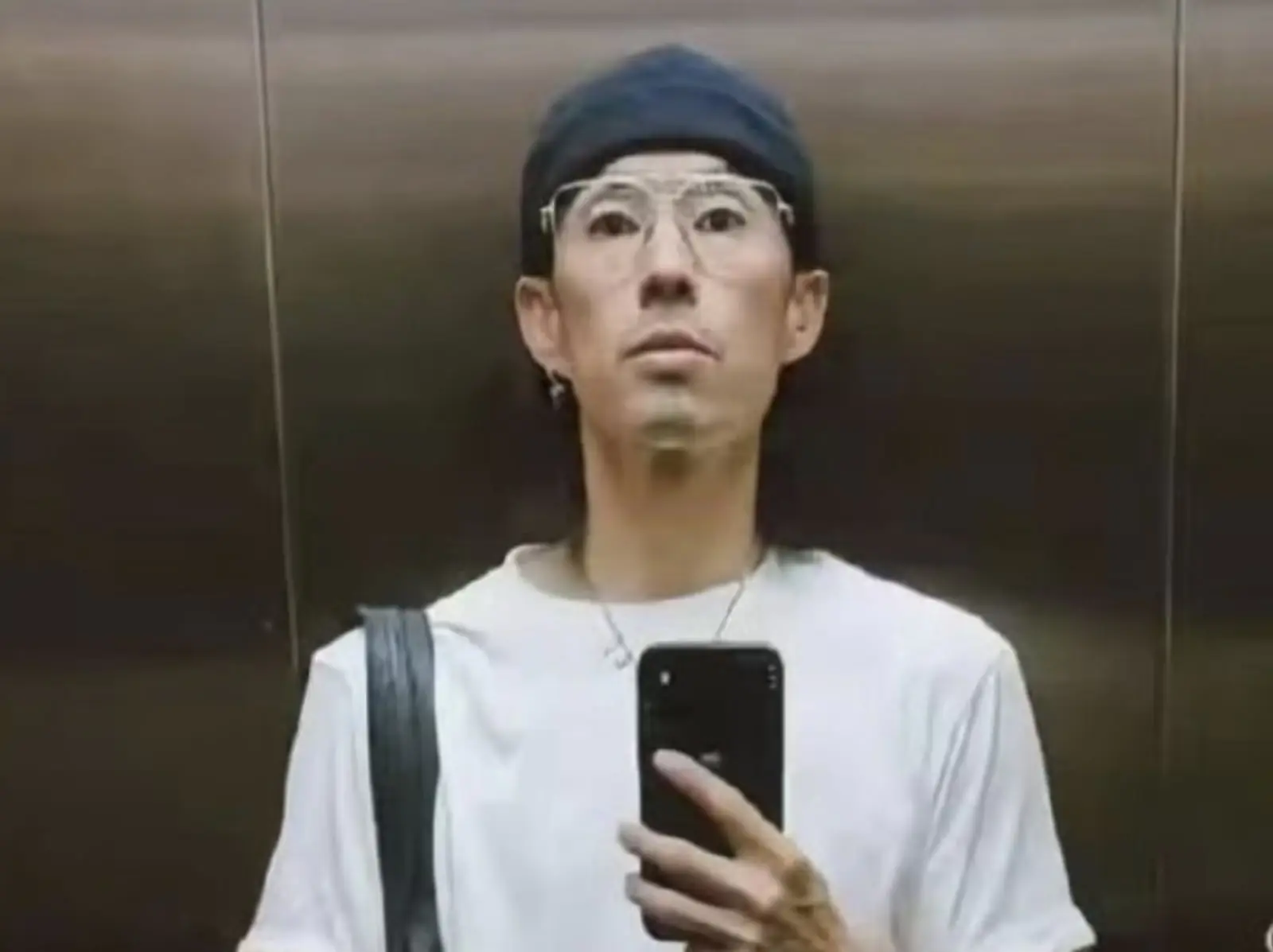 吳建豪暴瘦 20 公斤臉凹骨突！網驚：「經歷了什麼⋯」