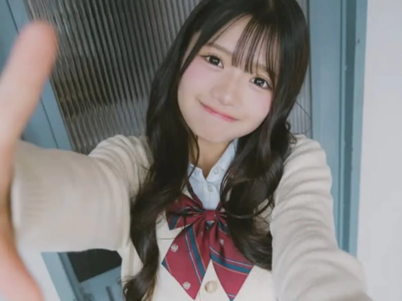 2025 日本最可愛高中生出爐！福井縣 16 歲南里超大電眼橫掃 3 大獎！