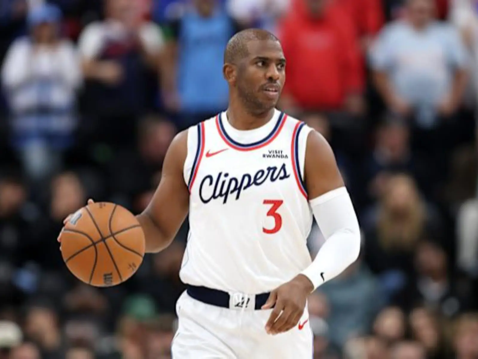 魔獸 Howard 招募 Chris Paul 來台灣！喊話「在我們 40 多歲時一起打球吧！」