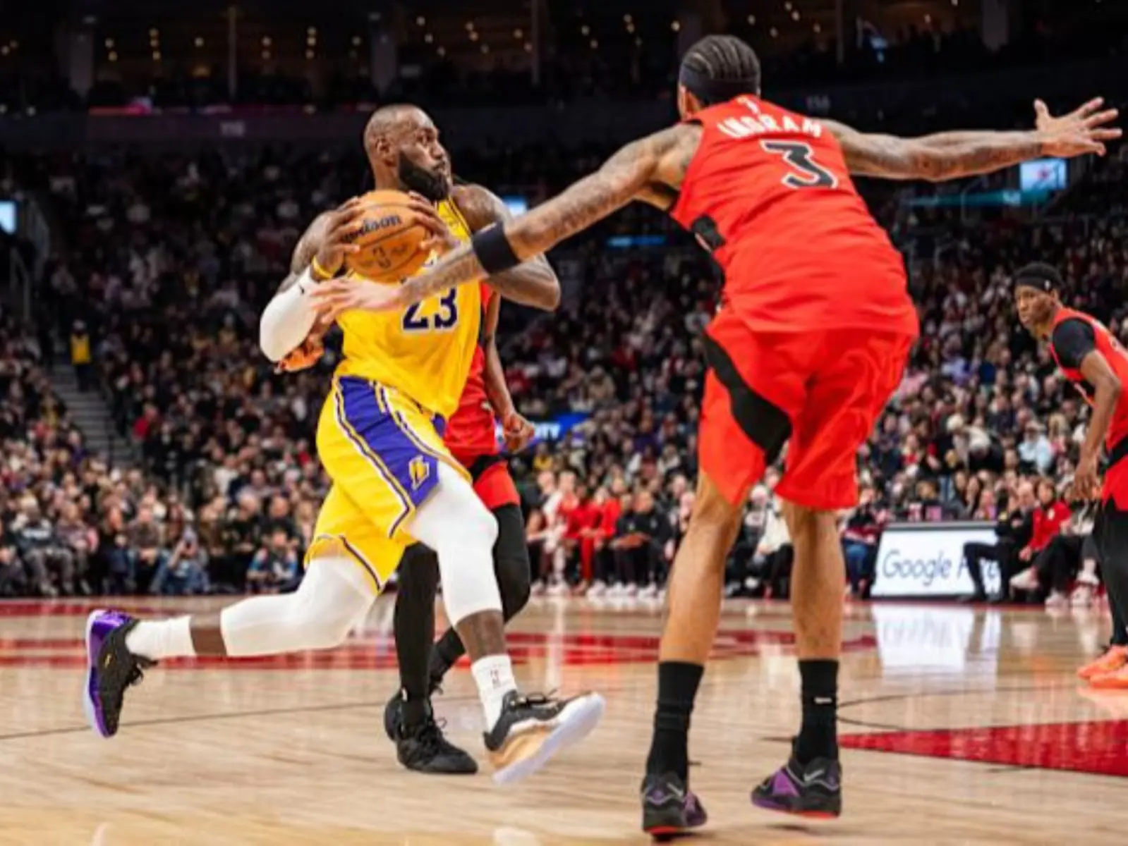 NBA／詹皇回擊外界批評他比賽風格：「真的是我聽過最愚蠢的言論！」