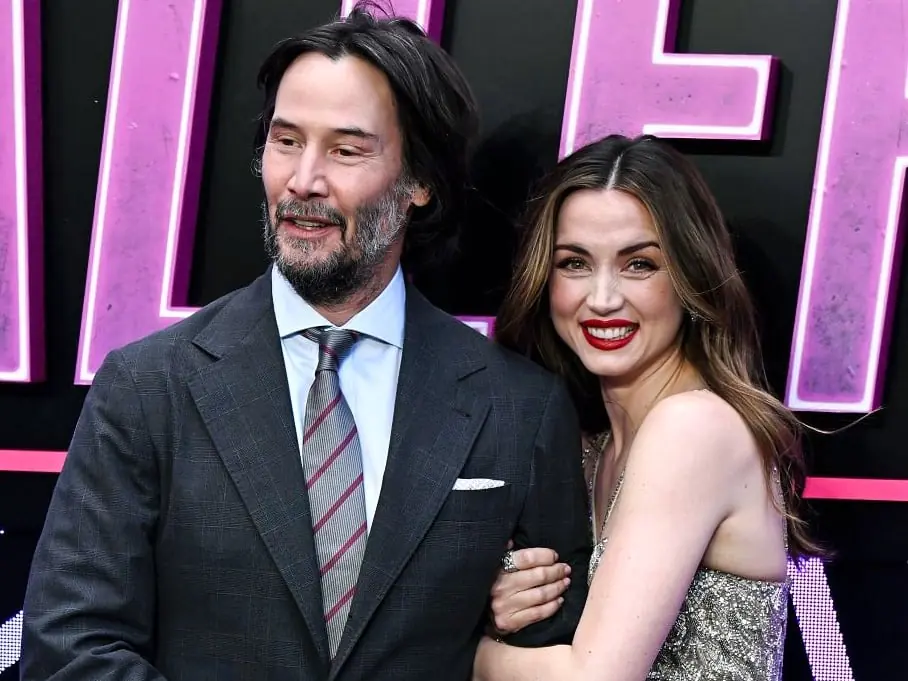 安娜德哈瑪斯 Ana de Armas 分手湯姆克魯斯 Tom Cruise 首度現身！大讚基努李維溫柔體貼：「他一直支持我！」