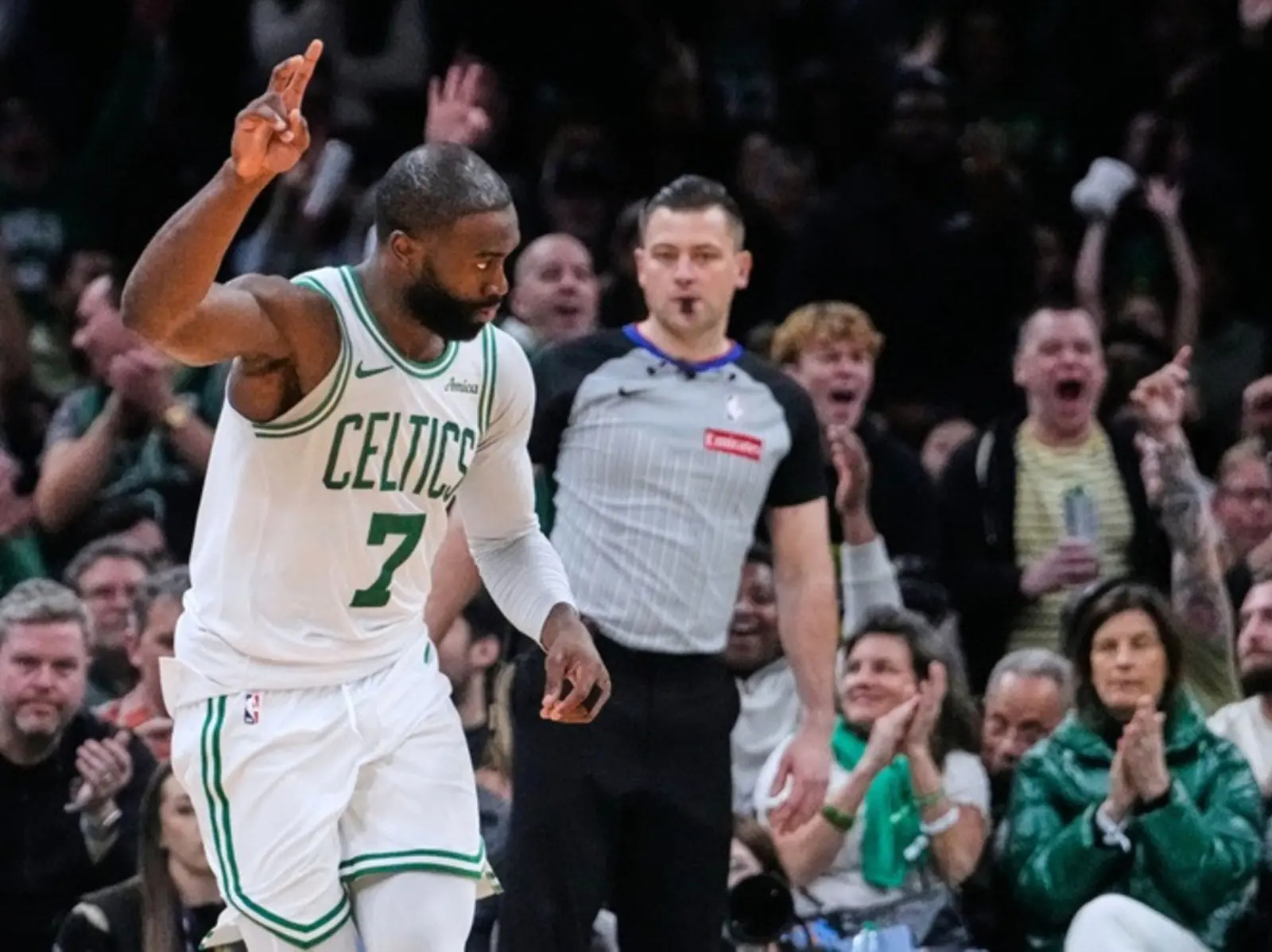 NBA／Jaylen Brown 酸現在拿 MVP 要學會假摔：「必須出賣你的靈魂！」